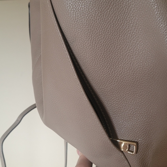 Coach New York Leather Convertible Cross Body or Shoulder Bag | Leather Purse - Picture 5 of 10